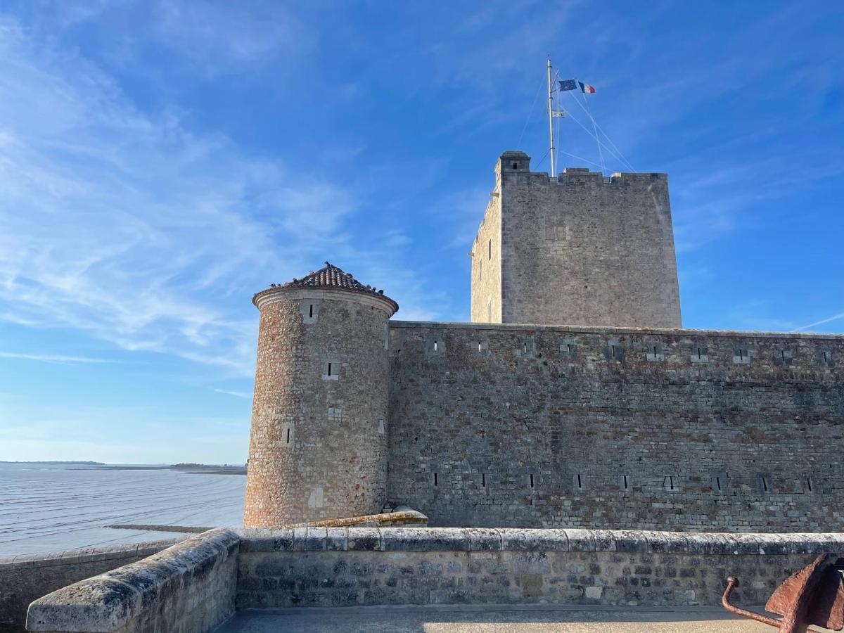 Appt Fouras Centre Ville 50M De La Mer Exterior photo